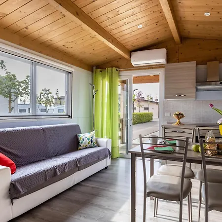 Agricamping Mabellini Orlando Apartamento Desenzano del Garda